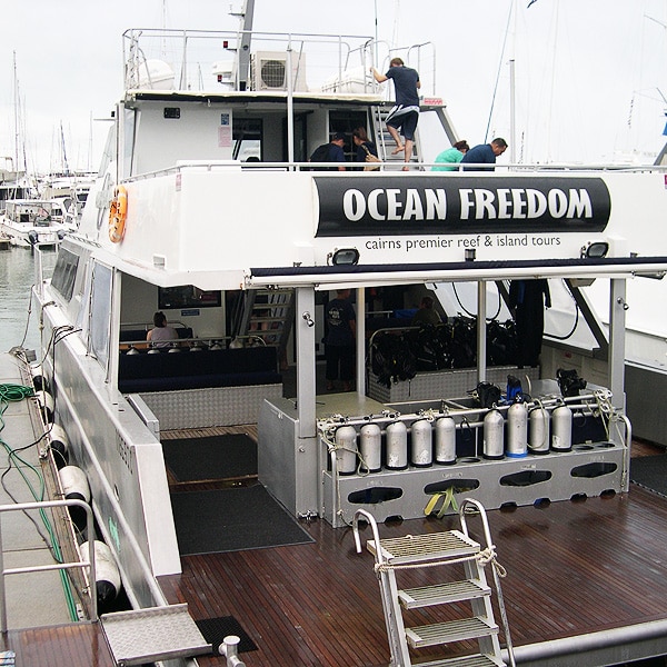 Ocean Freedom - Cruise to Upolo Cay