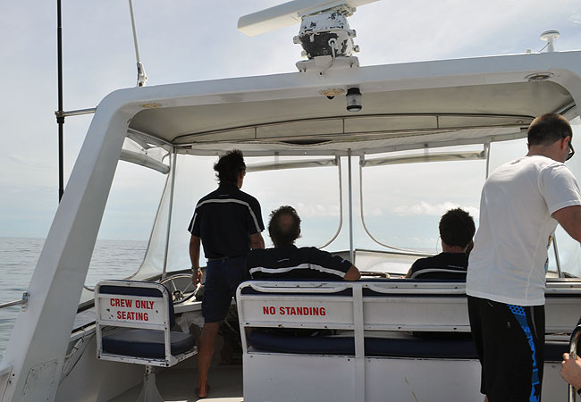 MV Sunkist, Cairns Dive Centre Review