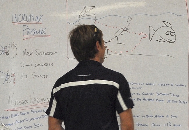 Classroom Training - Learn to Dive Cairns