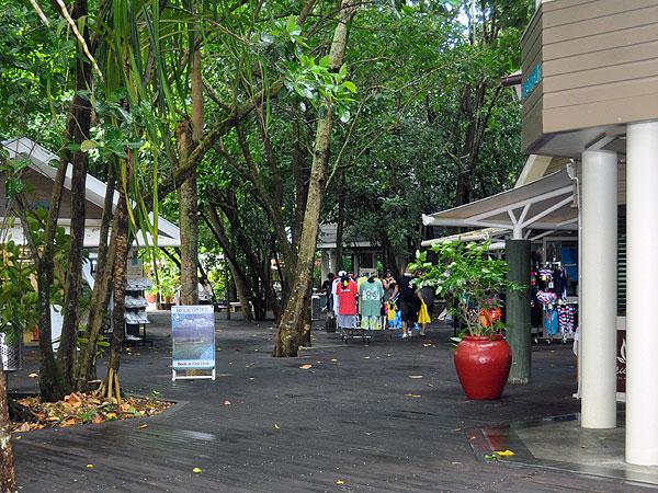 Green Island Resort communal facilities