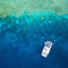 Day dive boat Aqua Quest from Cairns
