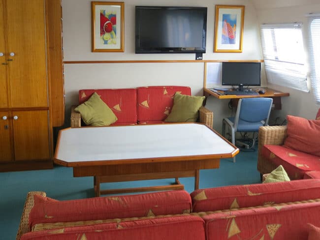 Spoilsport Lounge Area