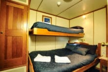 TWIN/Double Cabin with private bathroom.